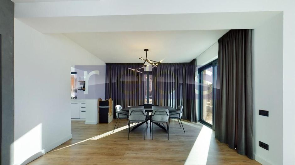 VANZARE CASA PIPERA | 8 DORMITOARE | 310 MP - Poză 3