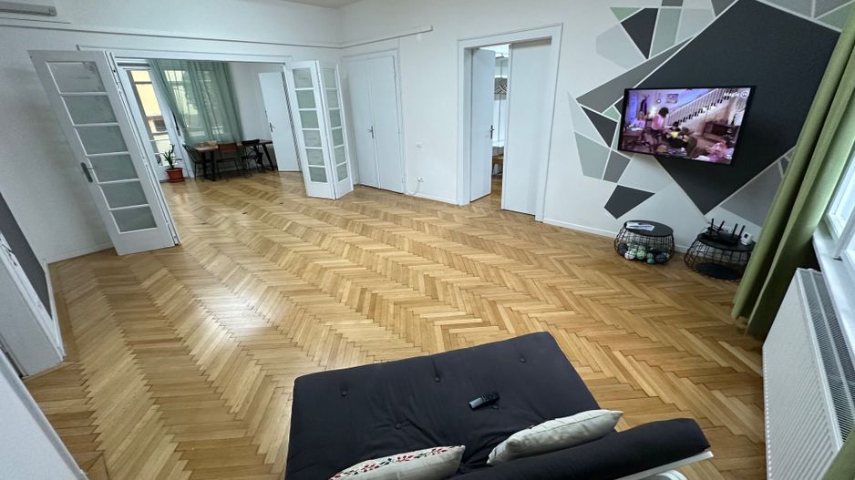 Apartament aproape de Piata Unirii -pretabil pentru birouri - Poză 1