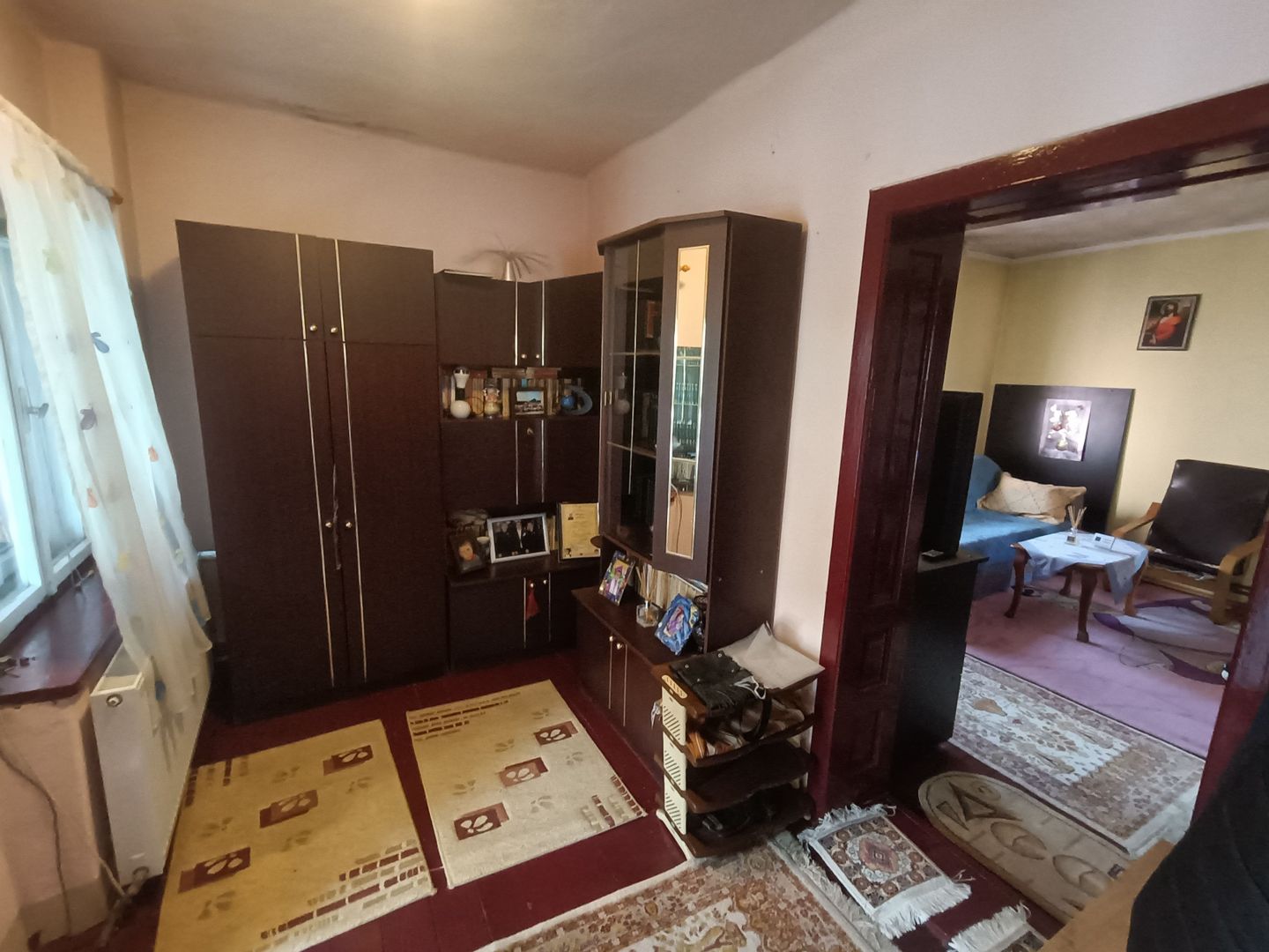 Casă de vanzare cu 4 camere 107 mpu pivnita anexe curte gradina Sebes - Poză 4