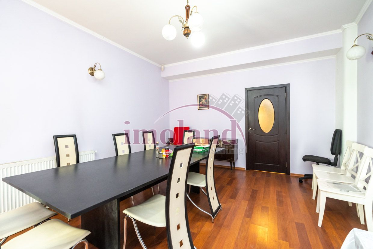 Vila D+P+2E+M - Uranus - Poză 11