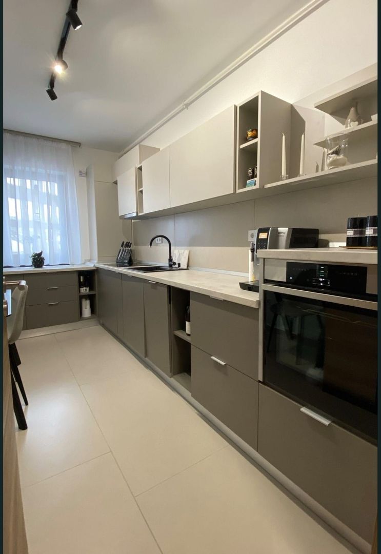 Apartament lux 2 camere, zona centrala, Cosmopolit - Poză 1