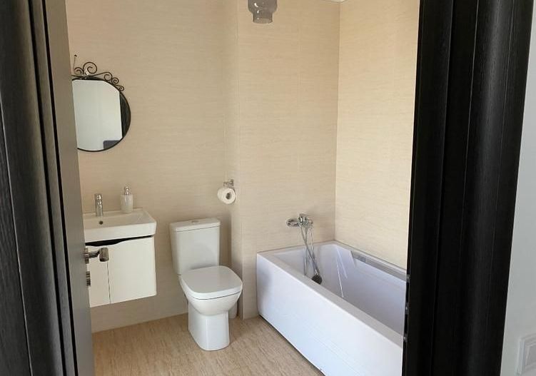 House for rent 4 rooms | Pipera-Voluntari | 2 parking spaces - Poză 11