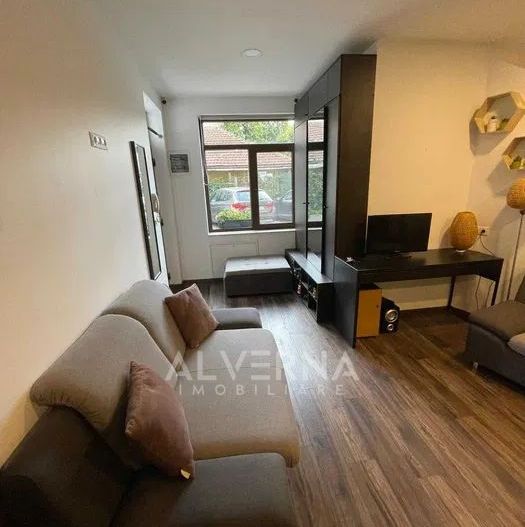 Apartament 2 camere | 55mp | parter | parcare | curte comuna | Centru - Poză 3