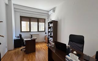 4 Camere | Primăverii | 2 Băi | Etaj 2 | Living Generos - Poză 5