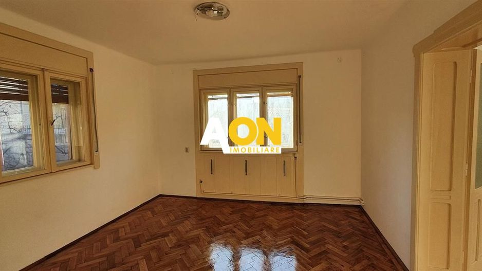 Casa De Inchiriat 3 camere 350 mp teren - Poză 3