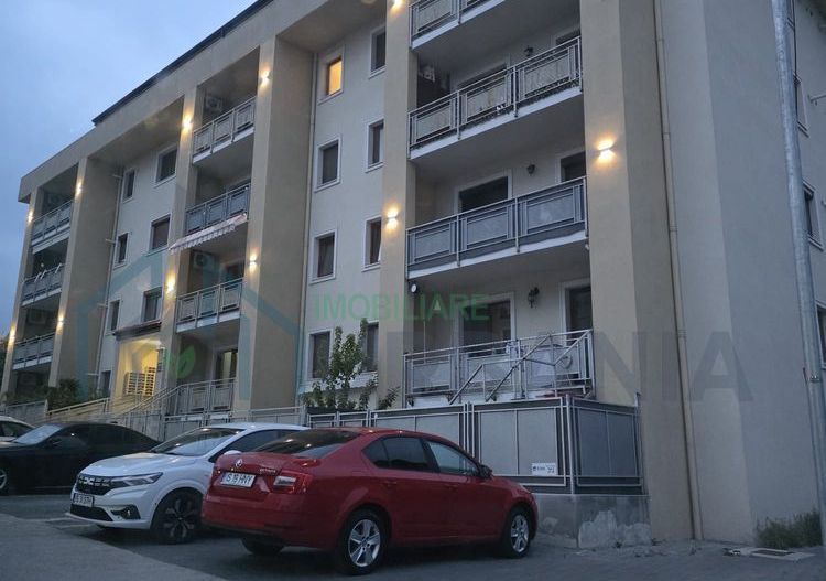Vand ap 2 cam (3 camere) v lupului esq village boxa loc parcare 60 mp - Poză 8