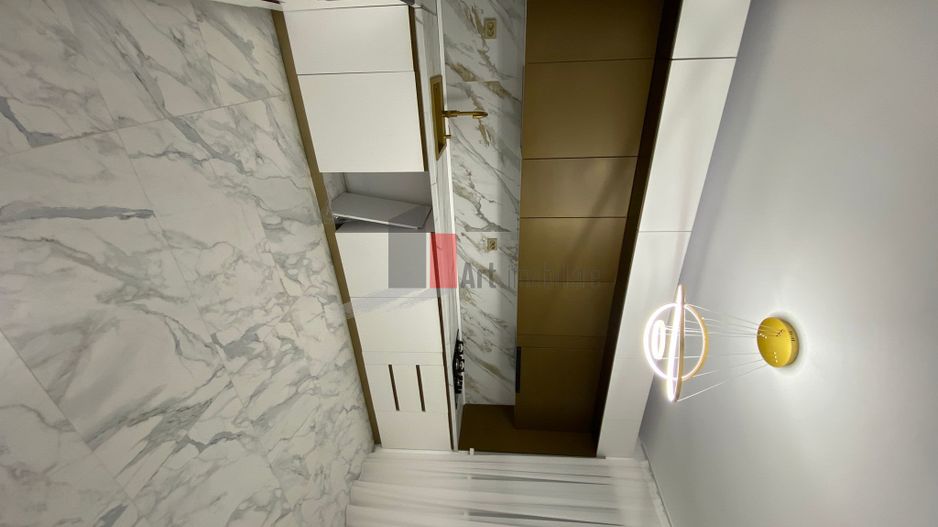 VILA SUPERBA DE VANZARE IN PIPERA - Poză 3