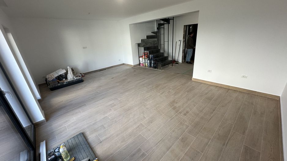 PROIECT DEOSEBIT - Poză 7