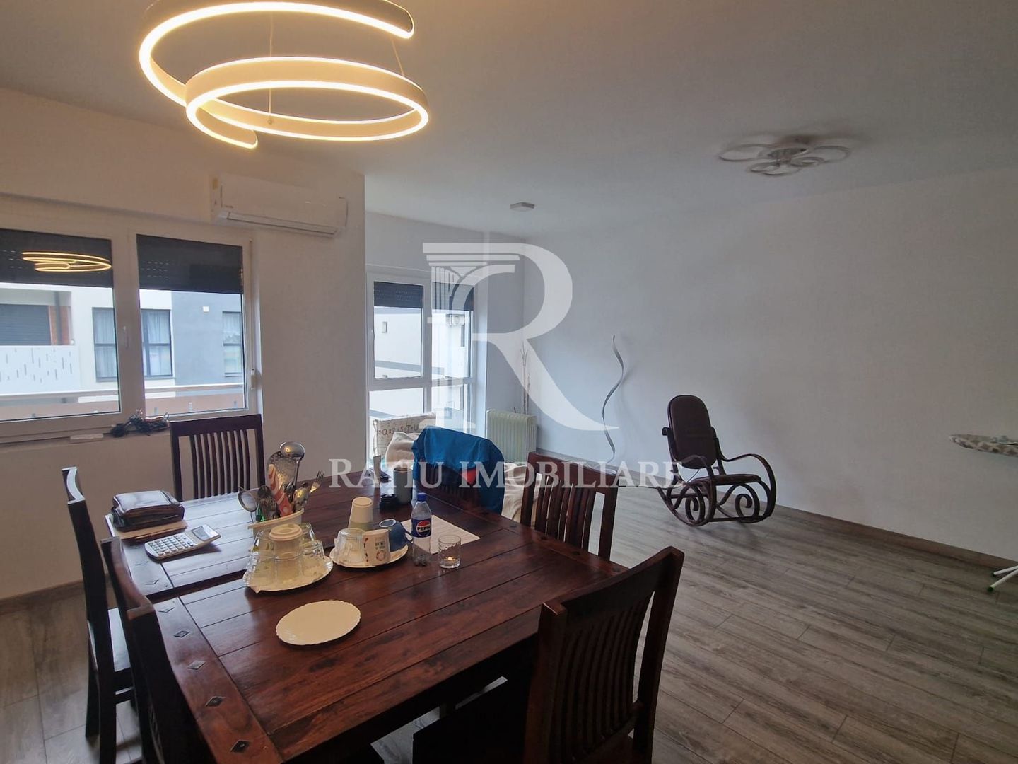 Apartament cu 3 camere | AES Residence | Oradea - Poză 1