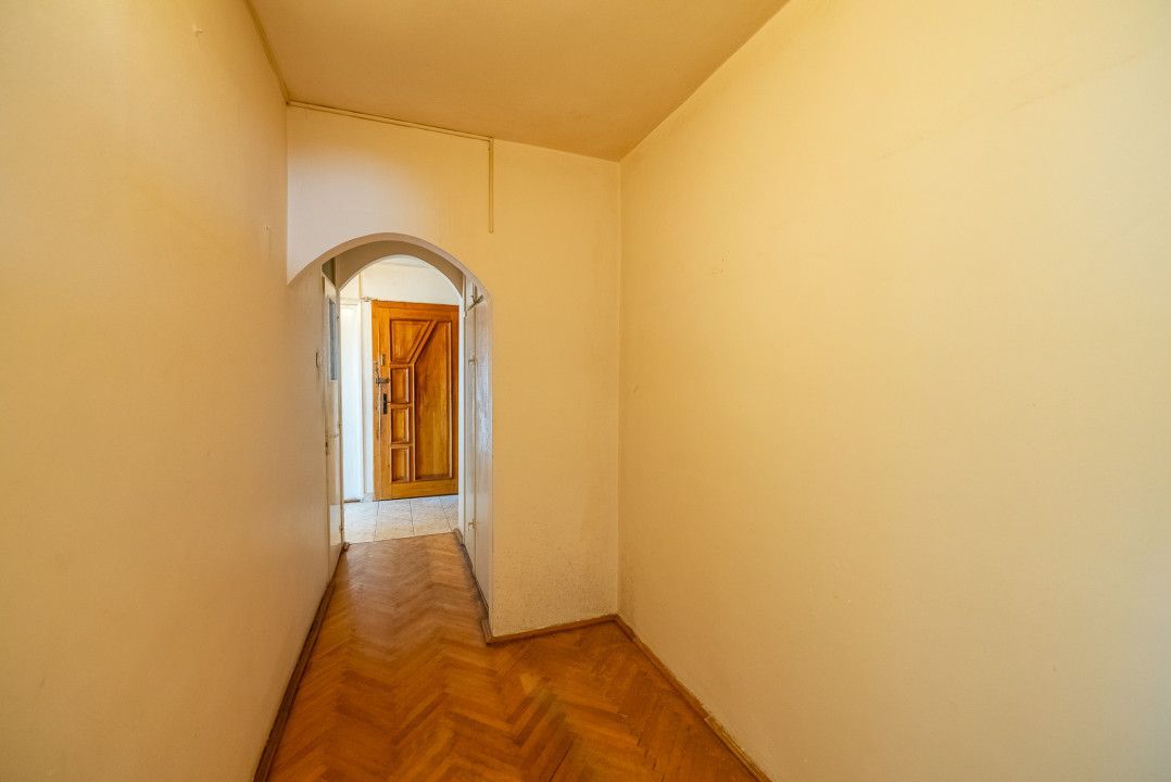 Apartament 3 camere, Micalaca zona 300, decomandat - Poză 16