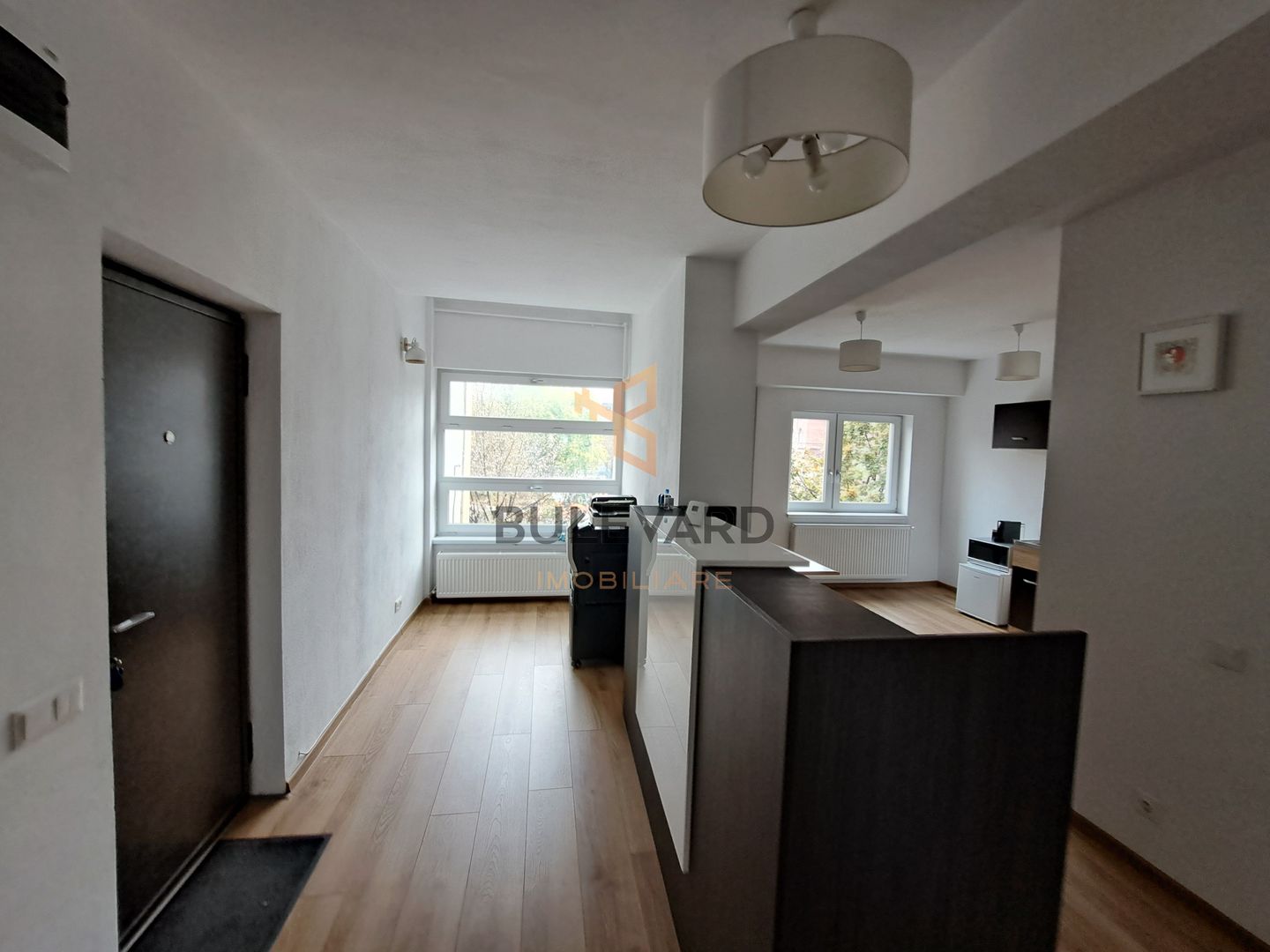 Spatiu birou in zona Teatrului national / Tribunal! - Poză 8