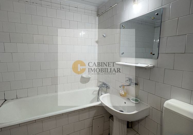 2 Camere - 52MP | Decomandat | Etaj 3/8 | Credit | M Crangasi - 8 min - Poză 3