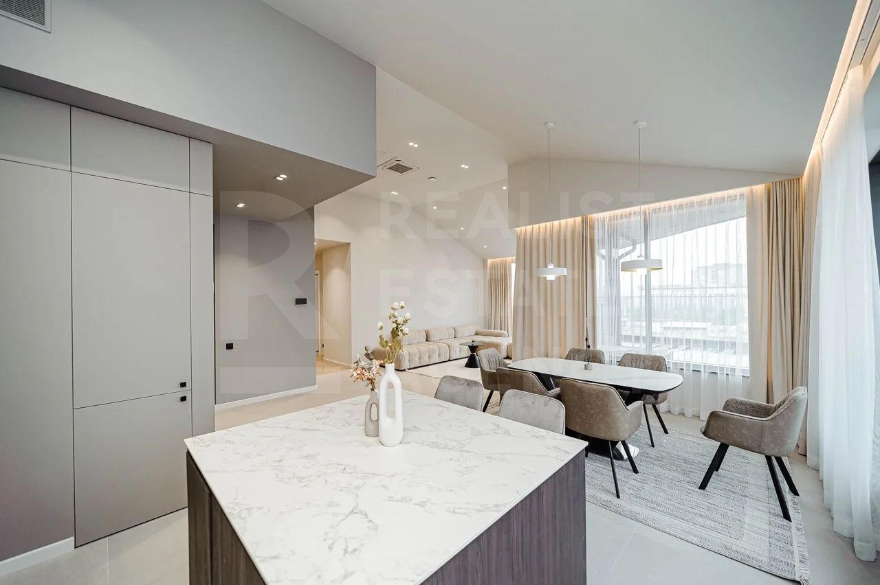 Vânzare, penthouse, 3 camere, str. Mitropolit Varlaam, Centru - Poză 1