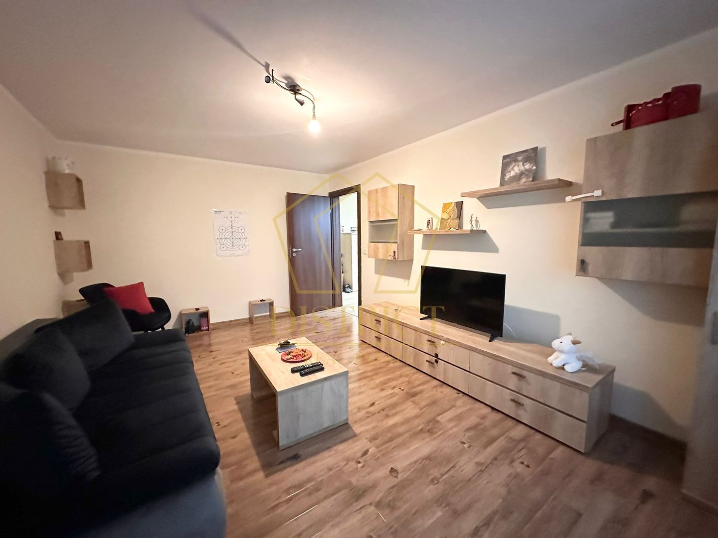 Apartament spatios cu 3 camere | Calea Sagului - Poză 4