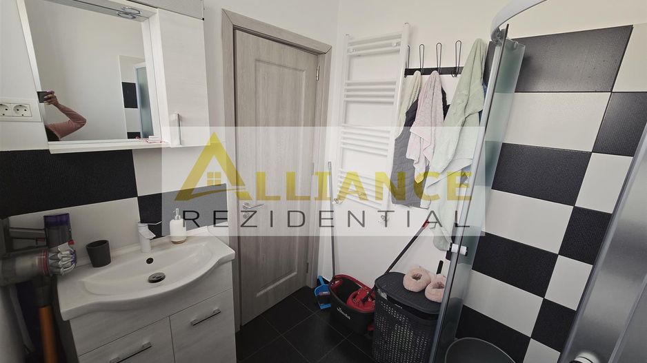 Mobilata si utilata-4 camere- pod- mutare imediată - Poză 6