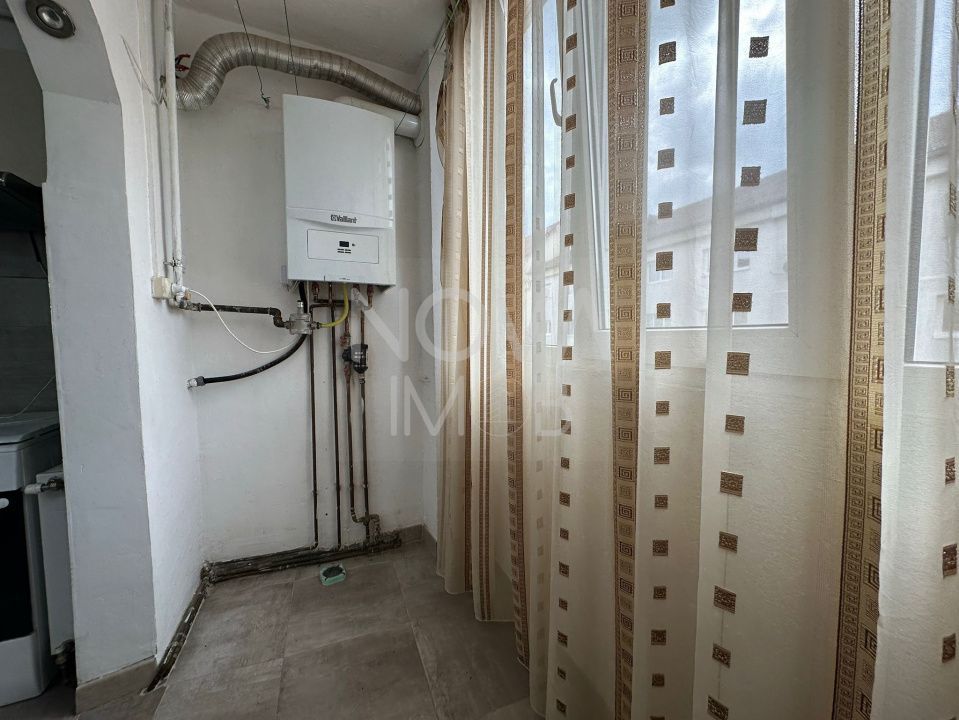 Apartament 2 camere, decomandat, Strada Siretului - Poză 4