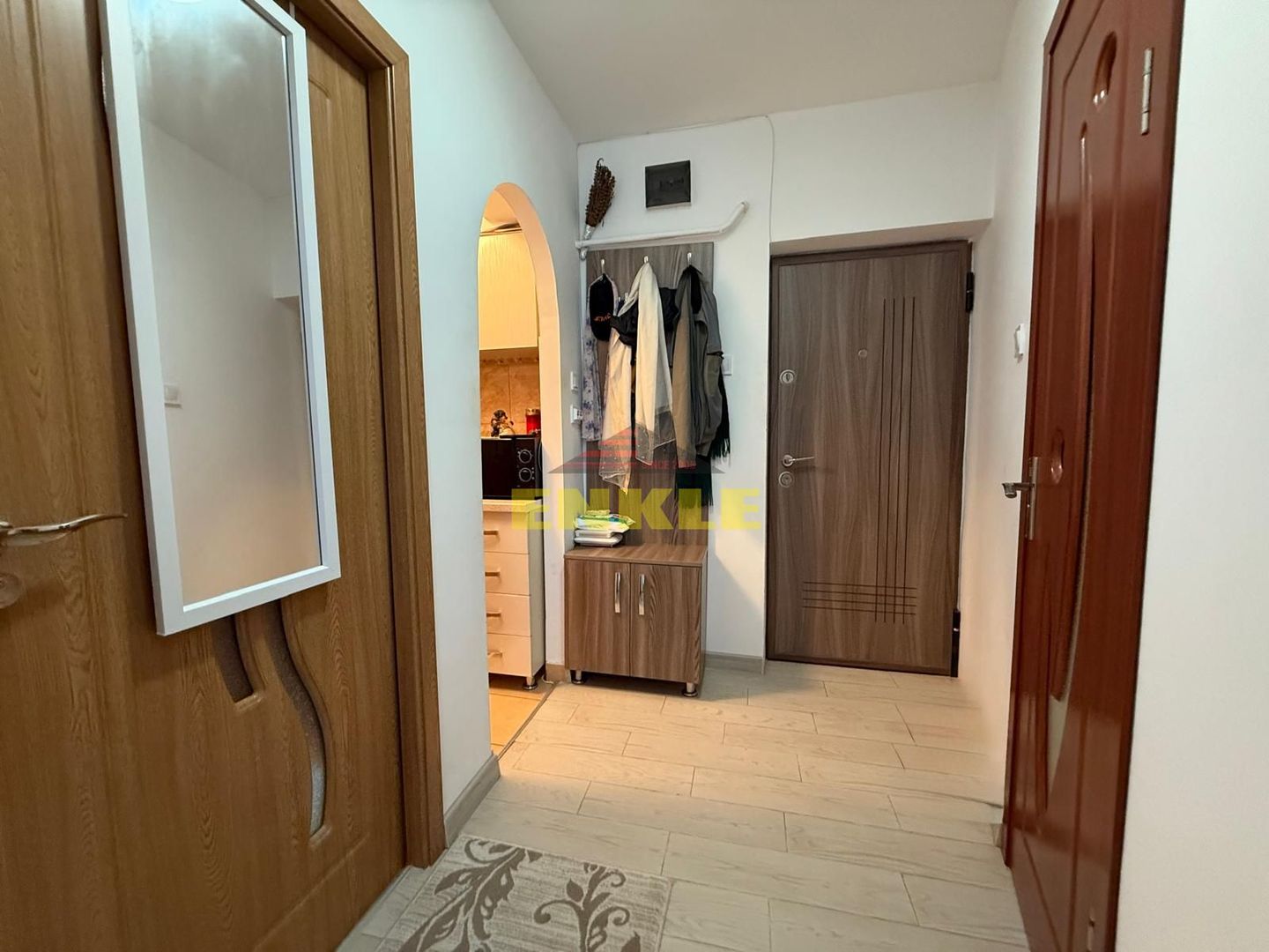 Vânzare garsonieră compartimentată în două camere - Poză 5