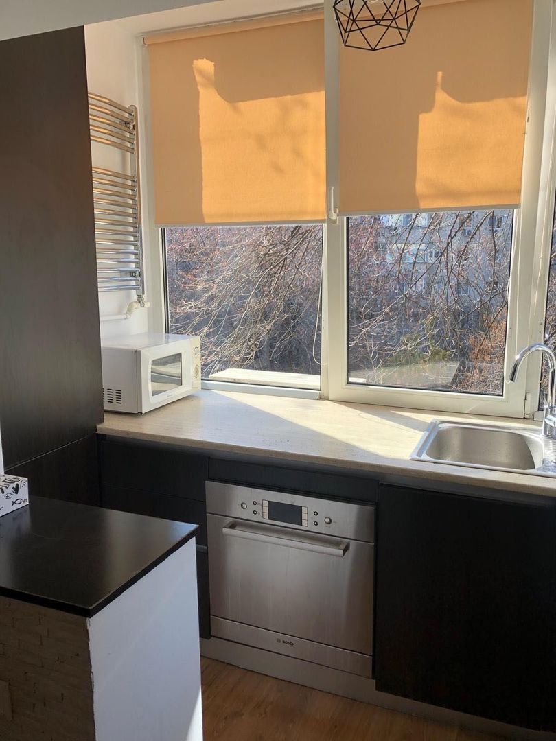 AP. 3 CAMERE - TIMPURI NOI, PET-FRIENDLY, MASINA DE SPALAT VASE - Poză 4