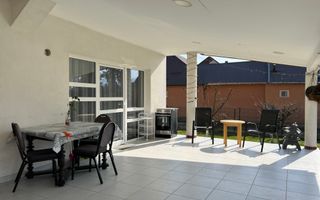 Case cu 7 camere, curte proprie + spălătorie, în Sighetu Marmației - Poză 22