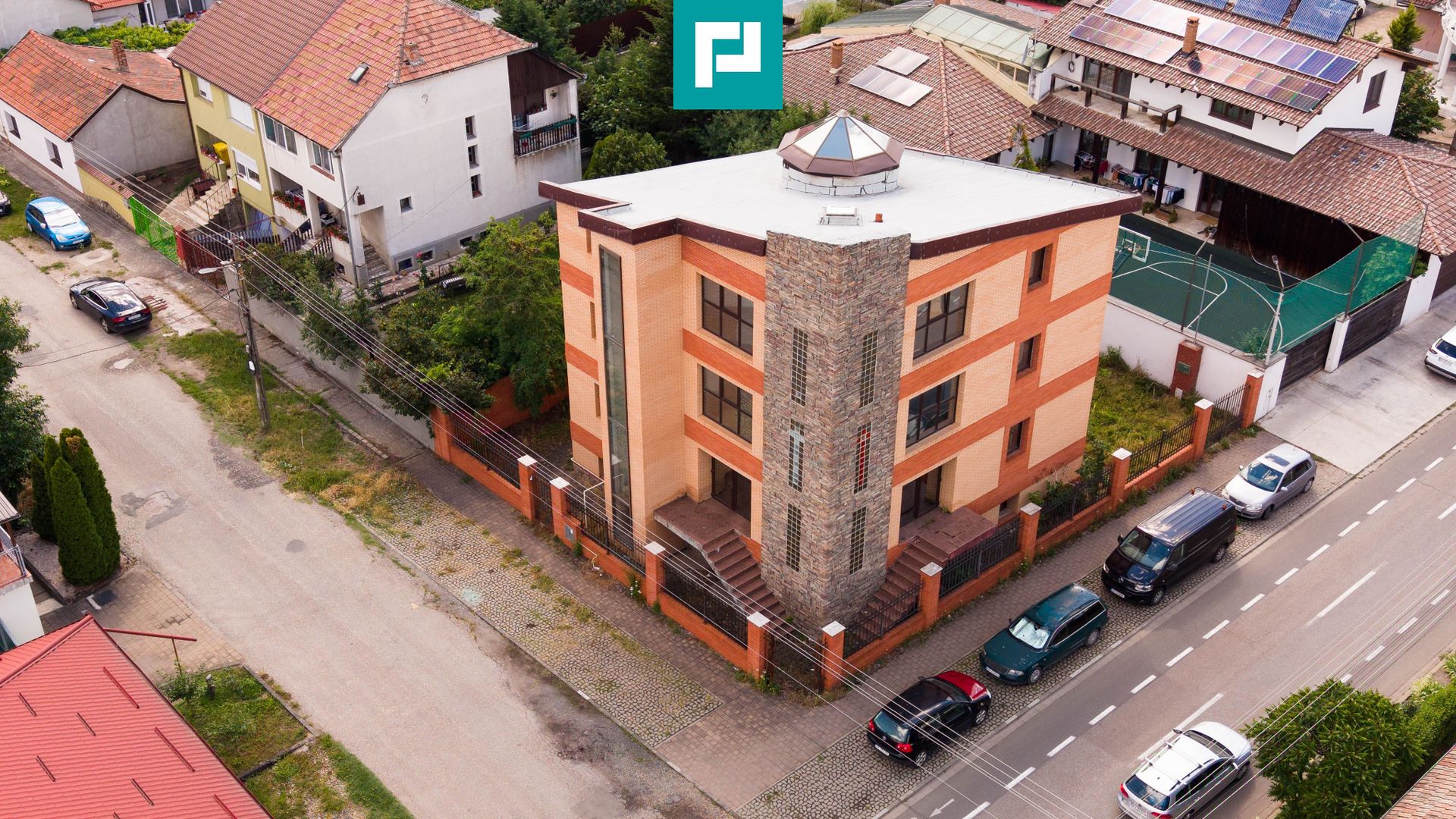 Clădire comercială în zona Grădiște - Poză 35