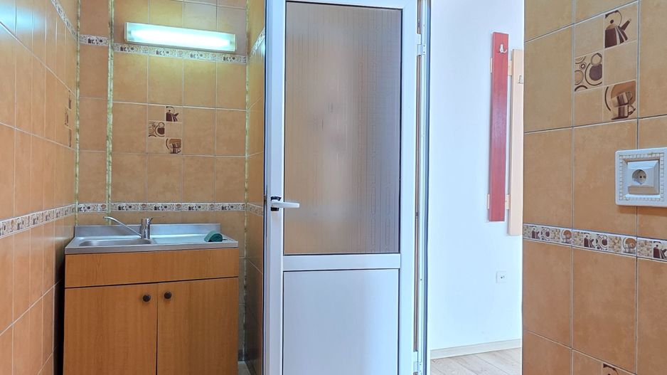 Spațiu comercial – ideal pentru birouri, VASLUI - zona CRUCEA GĂRII; - Poză 4