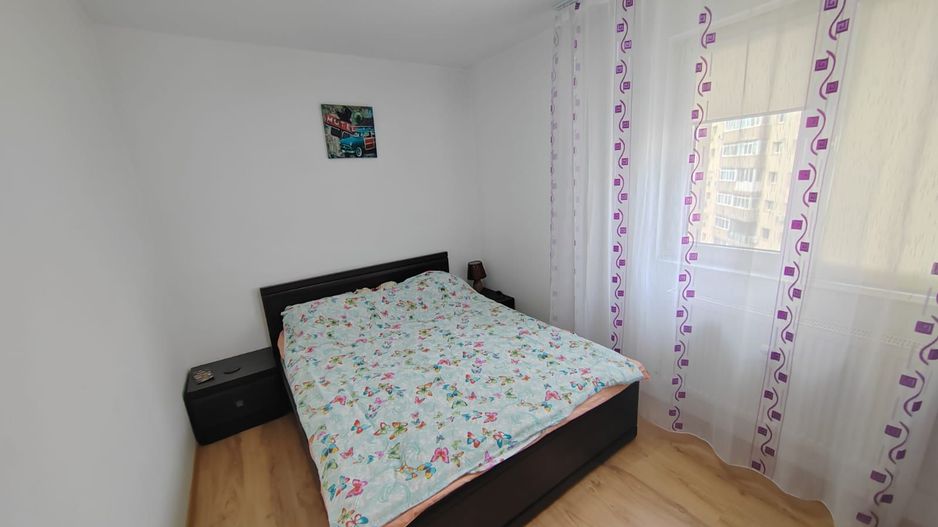 Titan Metrou 1 Decembrie - Poză 6