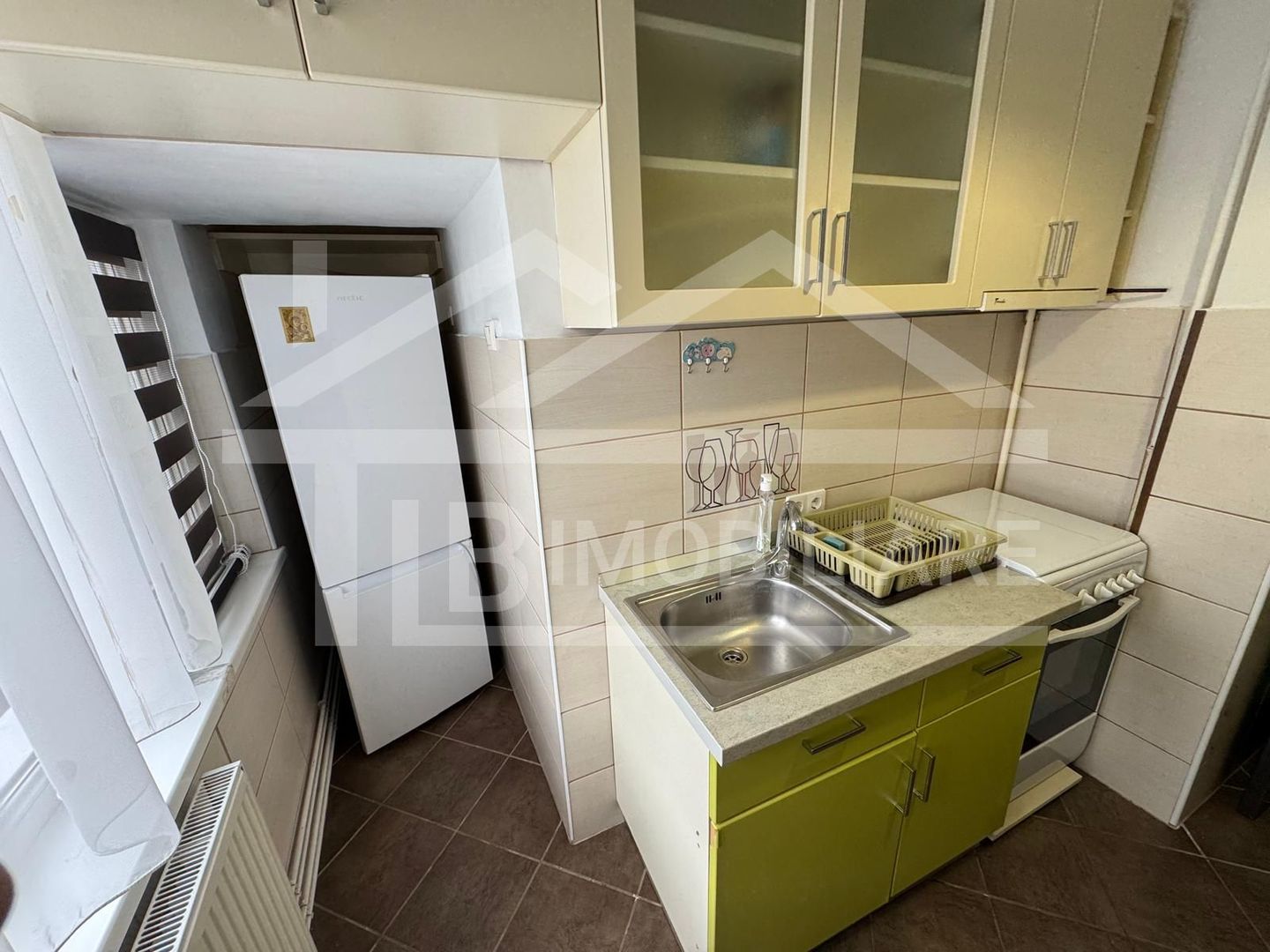Apartament de 2 camere, 48mp, decomandat, zona Centrala - Poză 7