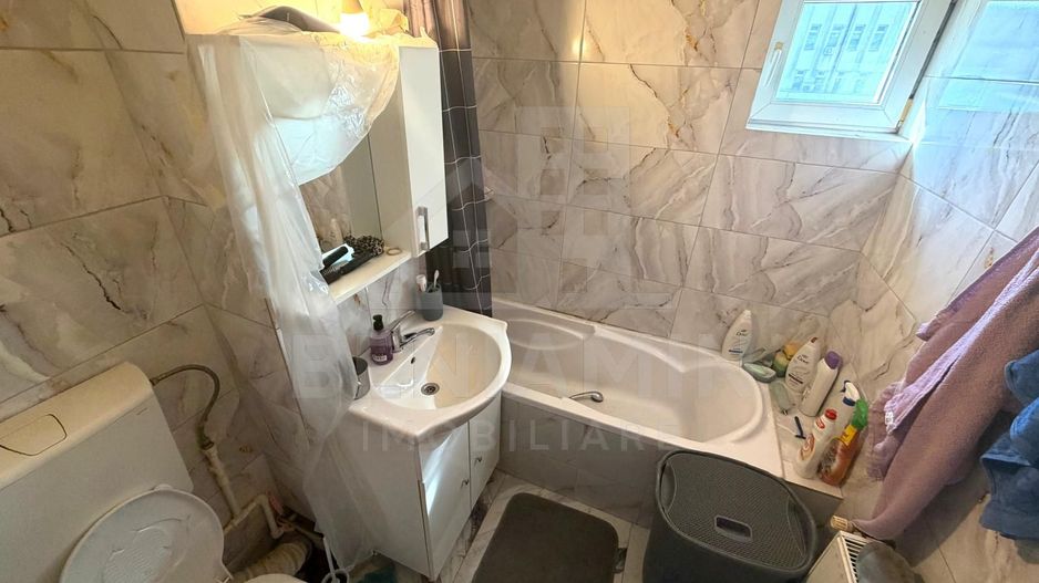 2 camere decomandat Piata Garii -etaj 2- centrala 50mp - Poză 7