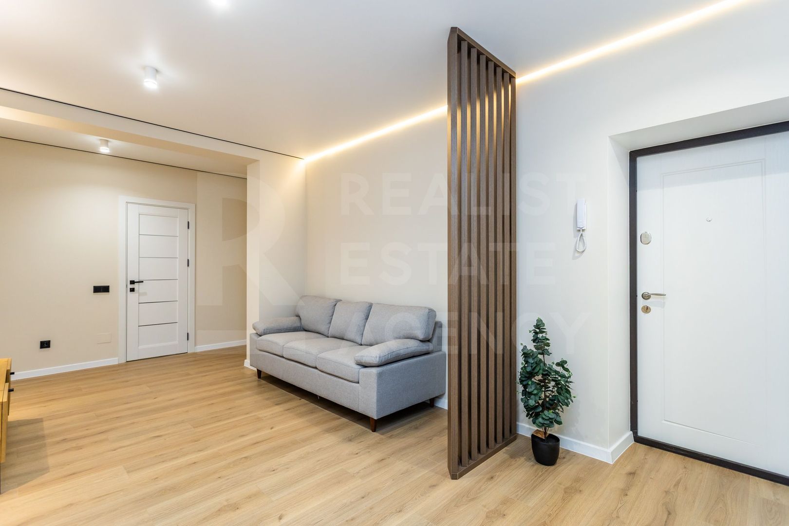 Vânzare, apartament, 2 camere, strada Iazului, Râșcani - Poză 1