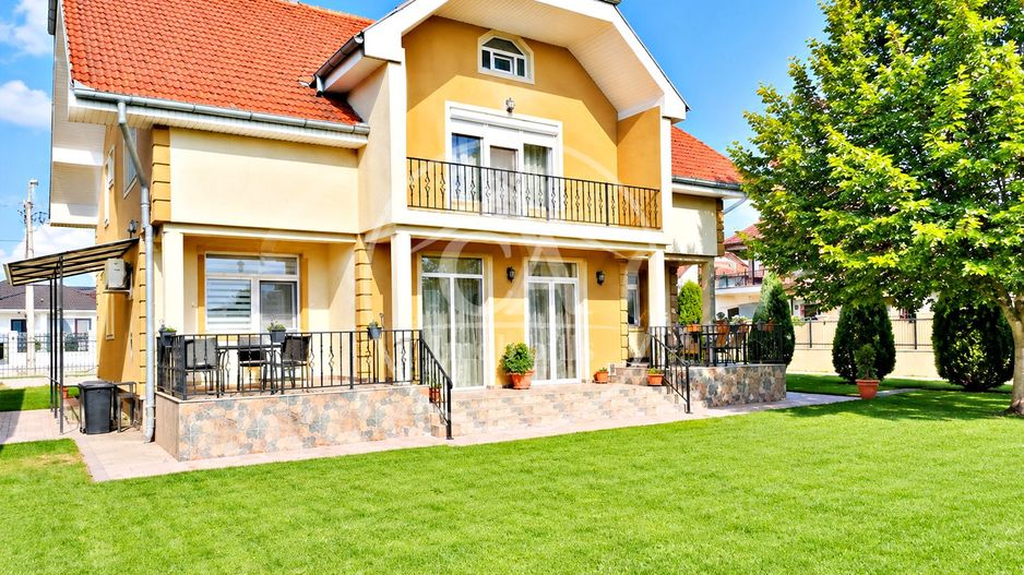 Vila de Vanzare si casa de oaspeți in zona Oncea, Oradea - Poză 1