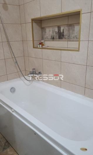 Etaj Vila - zona Trocadero (intrare separata) - Poză 10