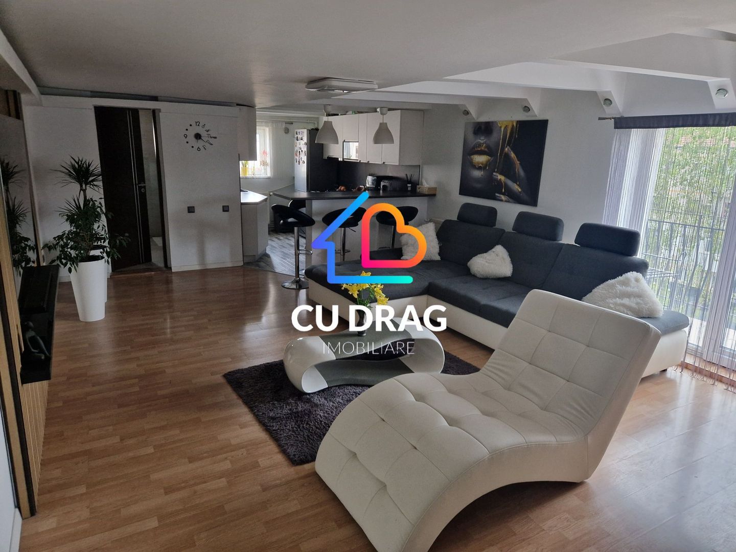 Apartament 4 camere Ciresica - Poză 3