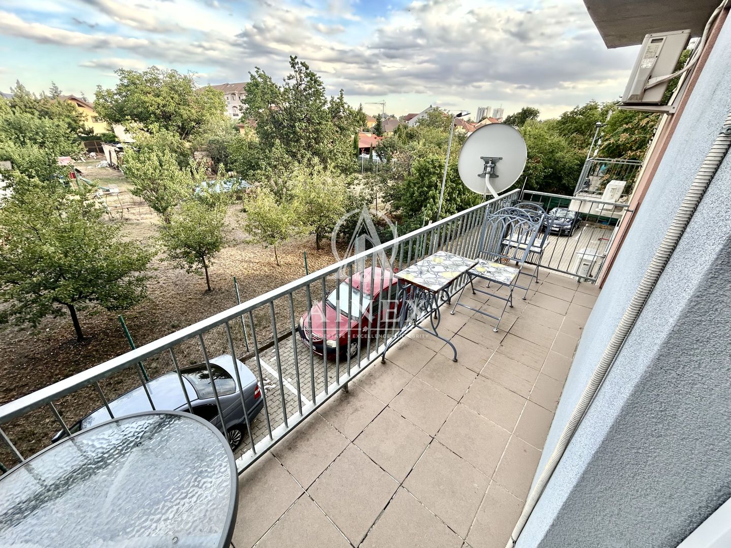 OCAZIE APARTAMENT 2CAMERE LIPOVEI - Poză 5