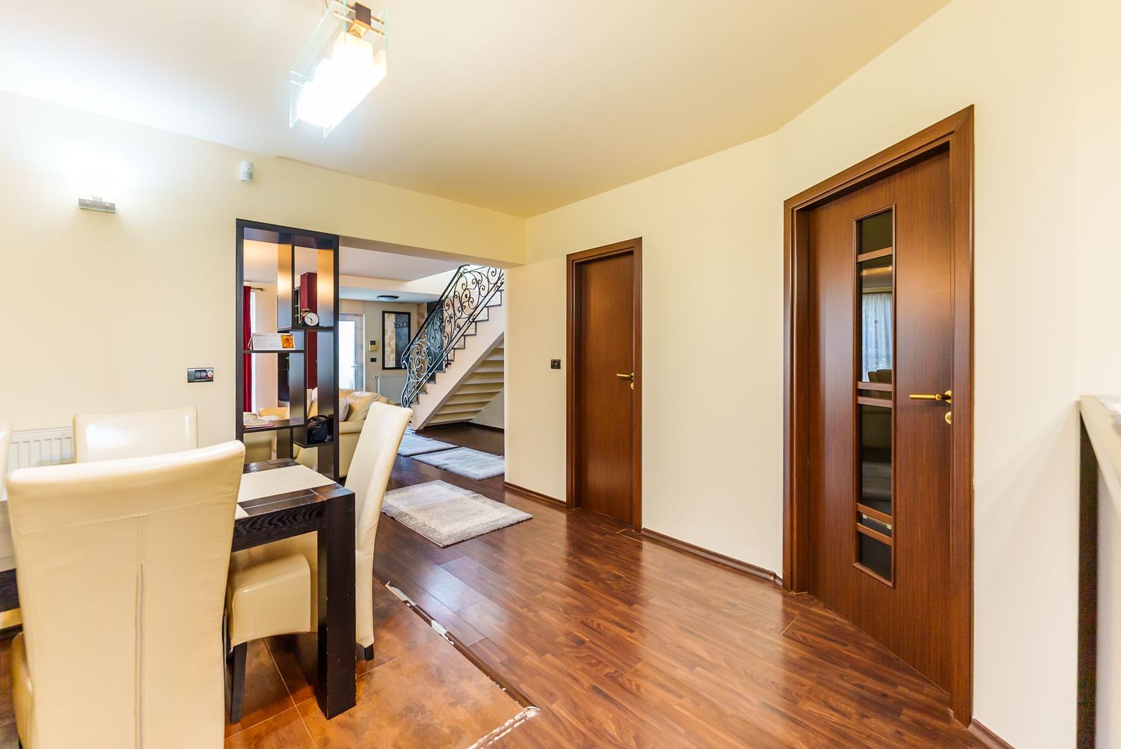 Vilă la cheie în Grădiște - Poză 3