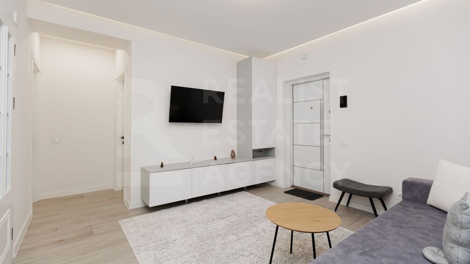 Chirie, apartament,  2 camere, str. Pantelimon Halippa, Centru - Poză 11