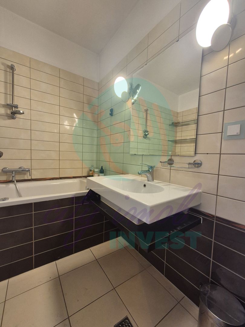 3 camere cu view spectaculos in Asmita Gardens - Poză 17