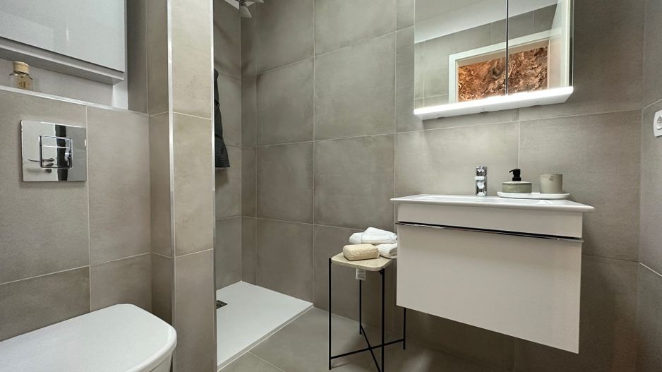 Luxury apartment for rent - Poză 21