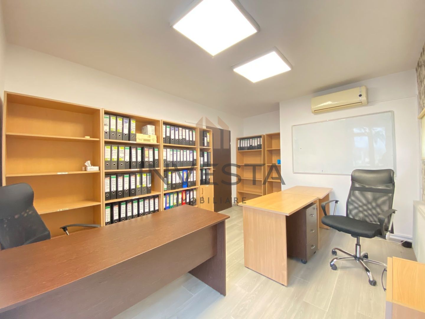 Apartament cu 4 camere decomandat, parcare, etaj intermediar, Centru! - Poză 15