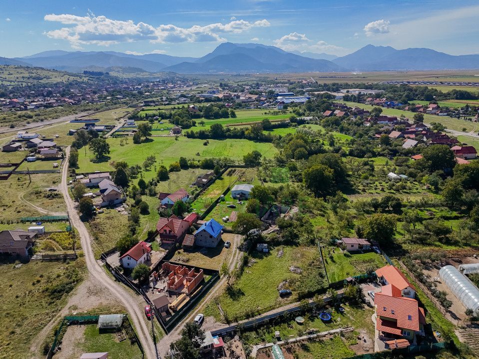 Teren intravilan 1.430 mp, 2 fronturi stradale, Cărpiniș, Brasov - Poză 17