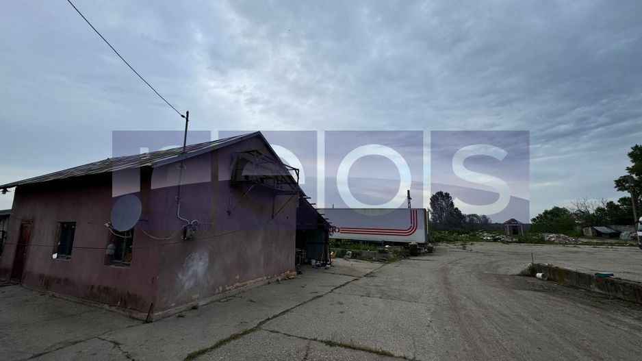 VANZARE TEREN 16.000 MP | 2 LOTURI | CONSTRUCTII EXISTENTE | ROSIORI DE VEDE - Poză 5