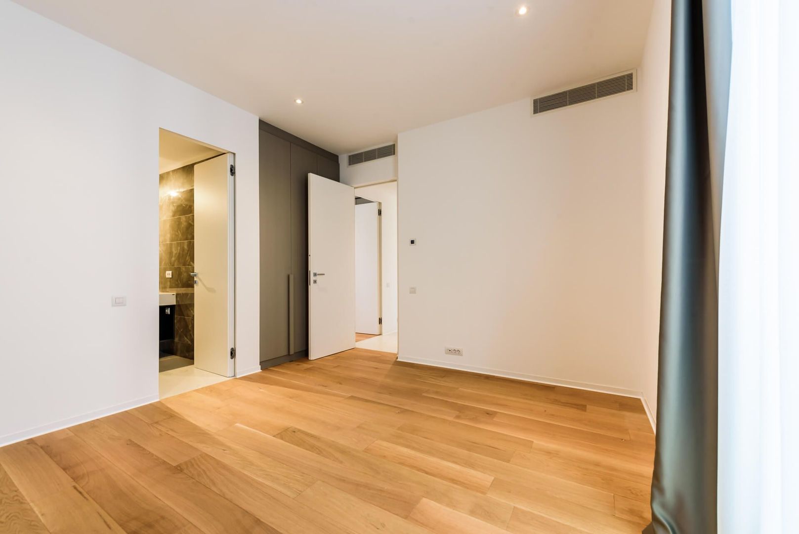 Eleganță la Malul Mării – Complex Rezidențial Premium la 50 m de Țărm - Poză 28