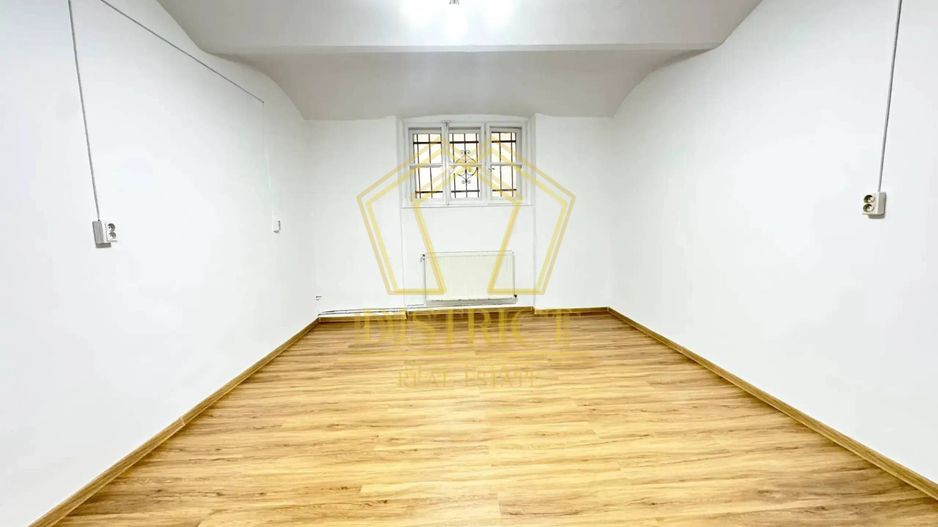 Spatiu comercial renovat, cu VAD | Central | P-ta Maria - Poză 2