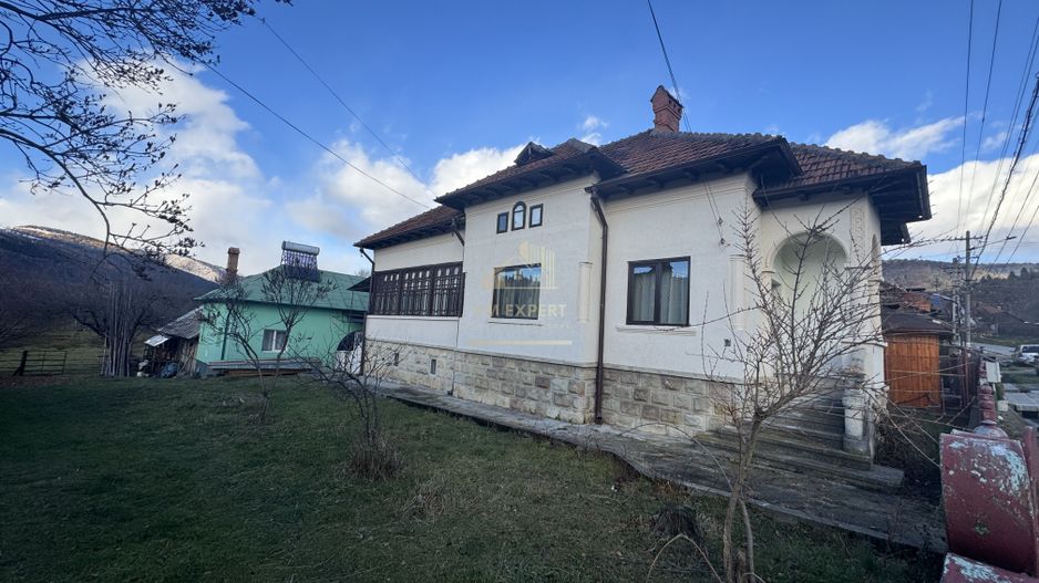 VILA 4 CAMERE, LERESTI, TEREN 3489 MP COMISION 0% CUMPARATOR - Poză 2