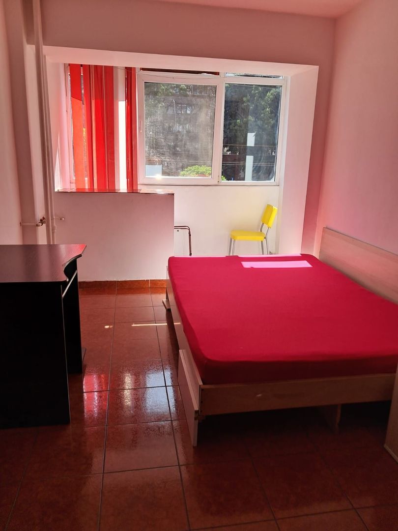 De inchiriat apartament 3 camere zona Gorjului/Lujeurului - Poză 7