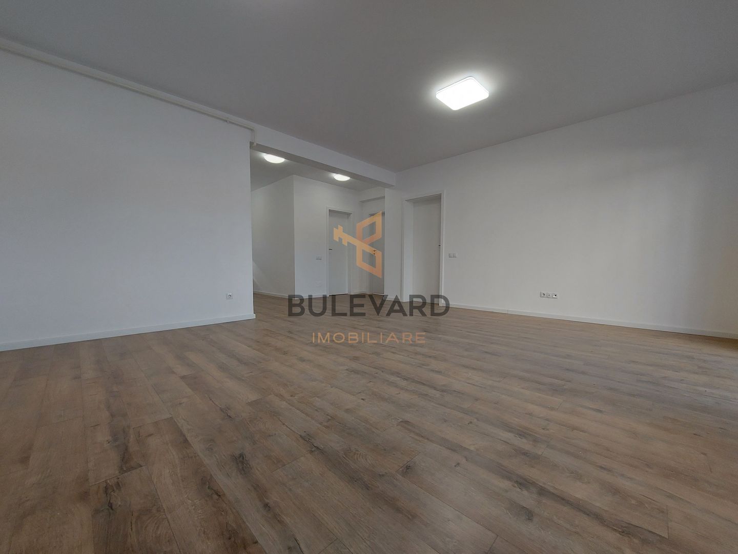 Apartament cu 3 camere/74 mp/gradina 62 mp! - Poză 3