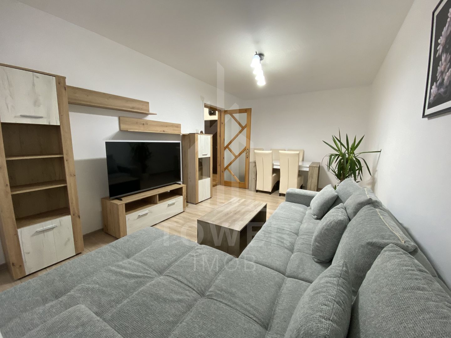 De închiriat – Apartament 3 camere decomandat | Mihai Viteazu, Sibiu - Poză 1