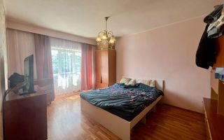 Apartament cu 3 camere decomandate in zona Primaverii - Poză 1