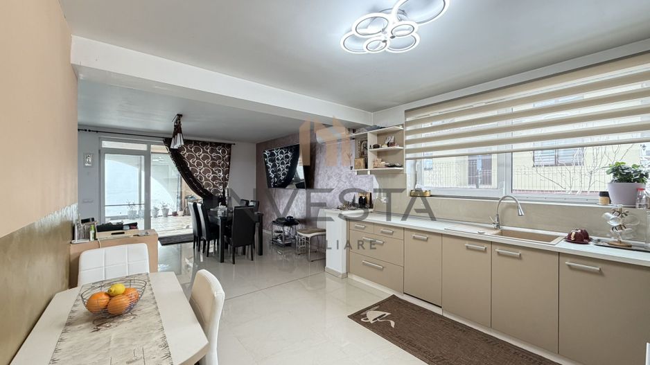 Casa din 2019 cu teren de 2500 mp, Iris,zona strazii Odobesti - Poză 14