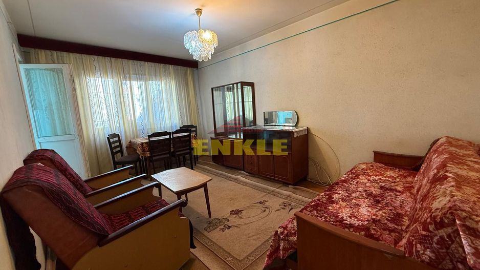De vânzare apartament cu 2 camere decomandat, zona Bucovina. - Poză 3