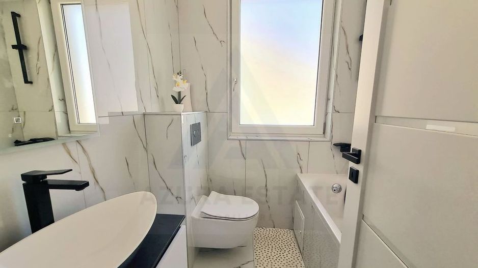 Casa moderna 5 camere 2 bai teren 200 mp si 2 parcari in Arhitectilor - Poză 7